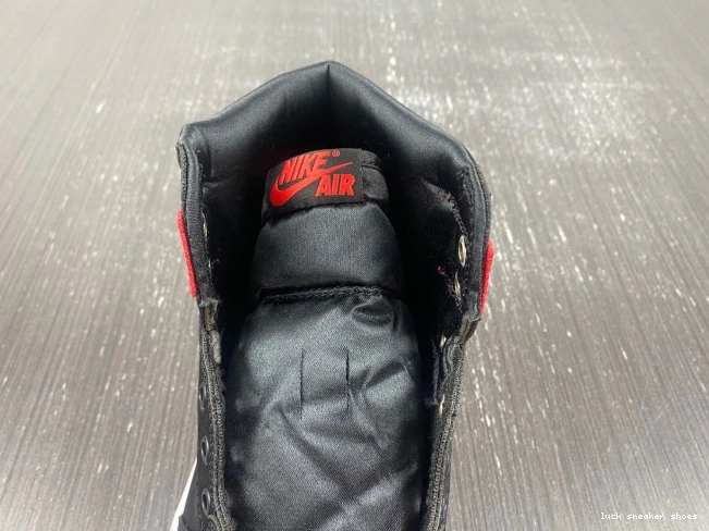 Rep LUCY Jordan High OG 1 Air FD4810-061 Bred Satin WMNS 0805